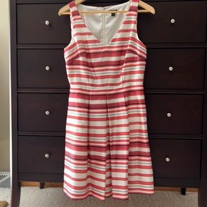 Ann Taylor dress. Size 2. NWOT. Never warn.